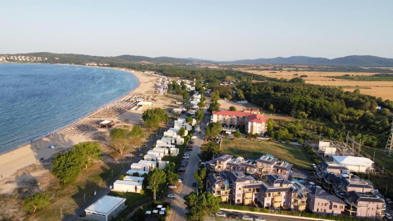 Къмпинг Градина Луксозен Апартамент Chernomorets Exterior foto